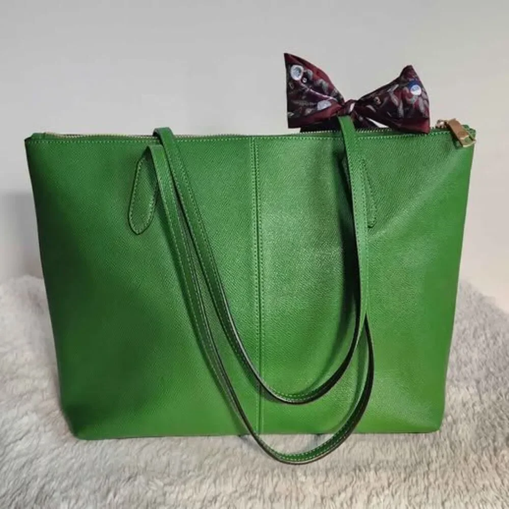 💚 Coach Zip Top Tote – Kelly Green (Style 4454) 💚